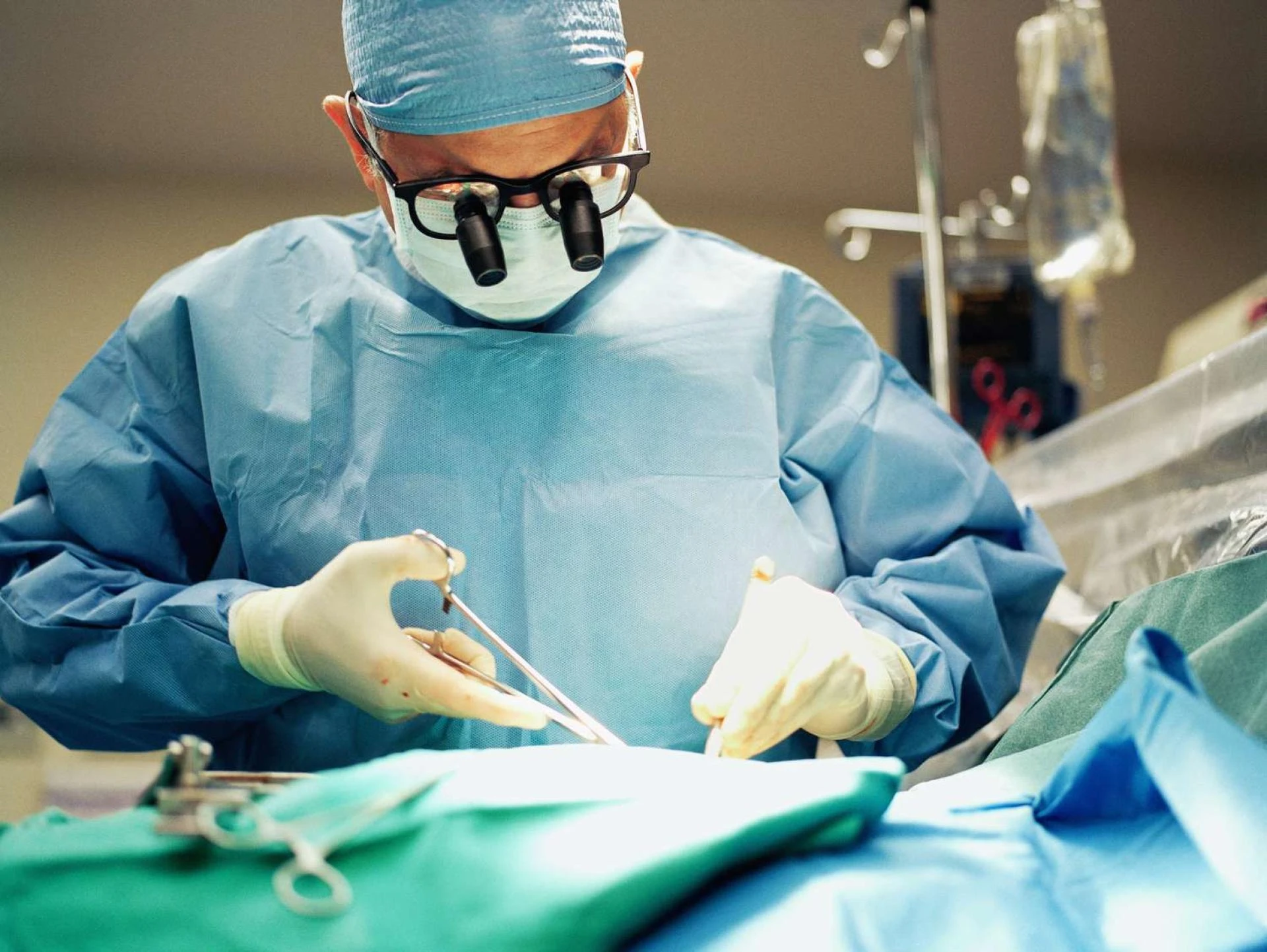 Choosing the Best Nephrologist in RN Tagore Hospital