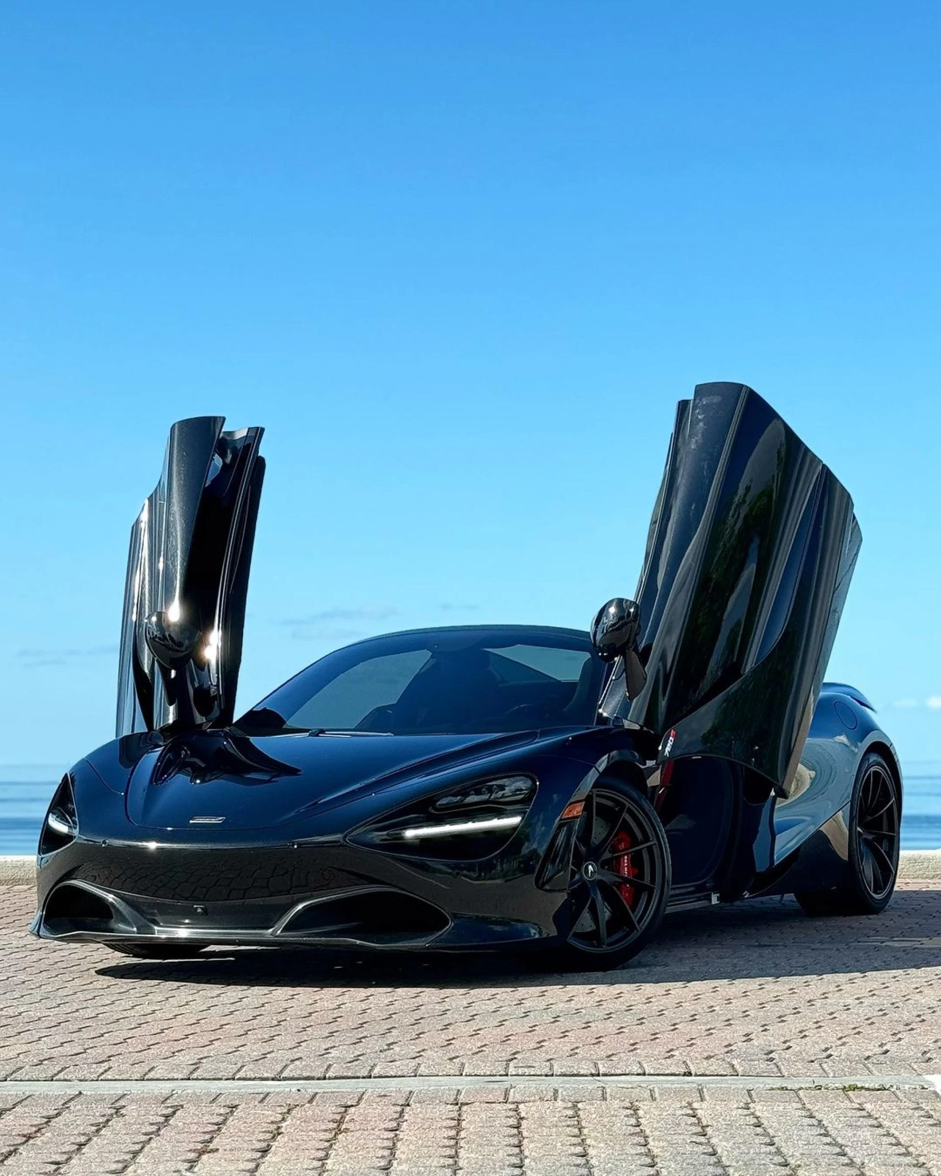 Lambo Rental in Arizona: Experience the Thrill of Driving 