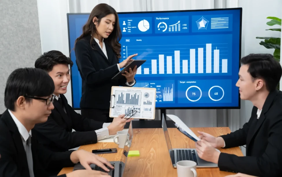 Making B2B Lead Generation Work: A People-Driven Approach