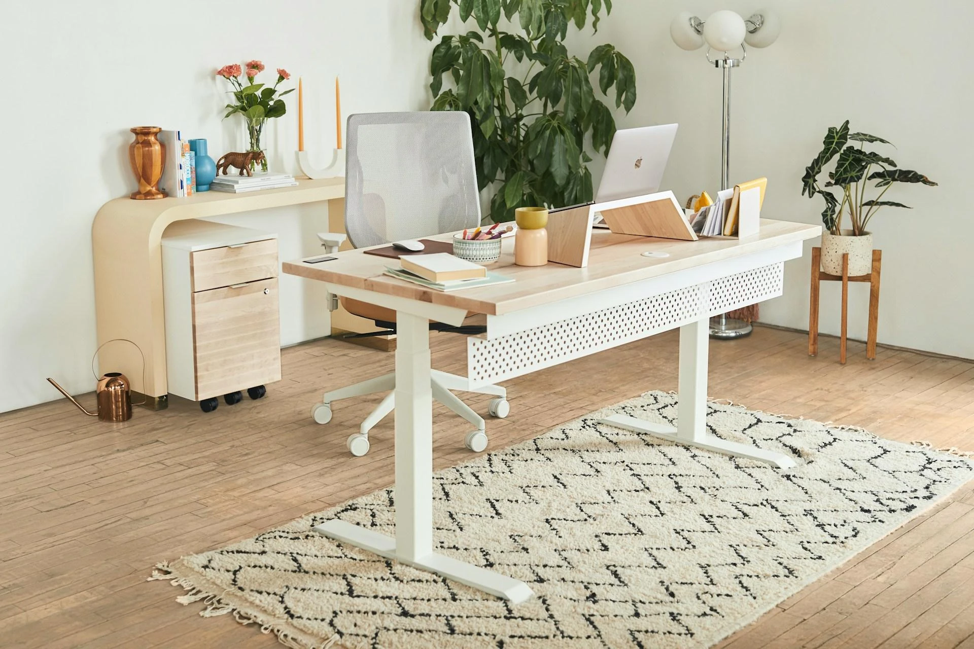 Top WFH Innovative Solutions that Promote Productivity & Sustainability 