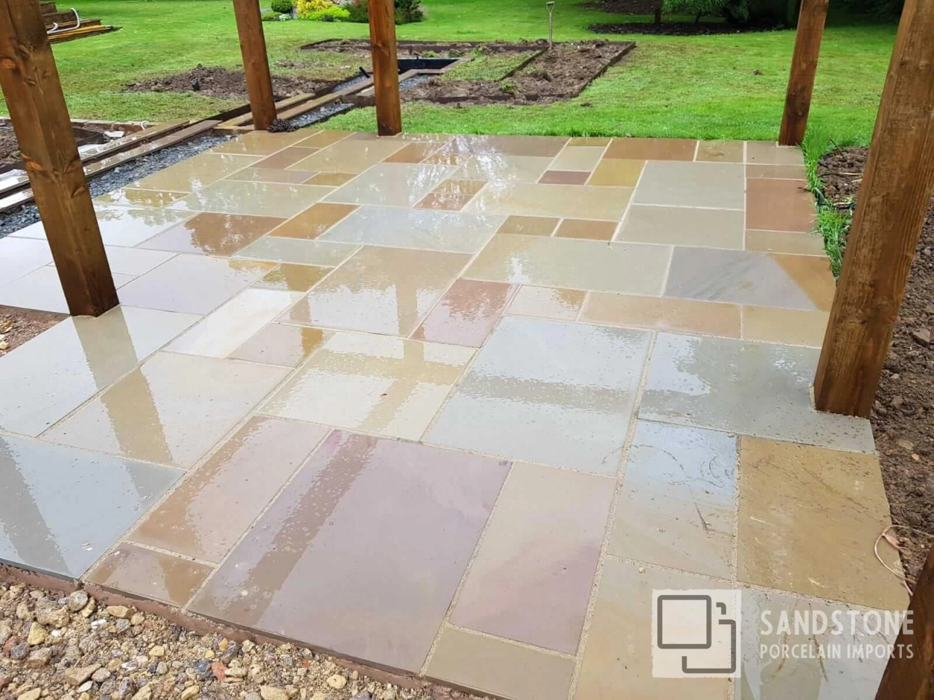 Unveiling the Elegance of Sandstone Paving Slabs: A Natural Stone Supplier’s Guide