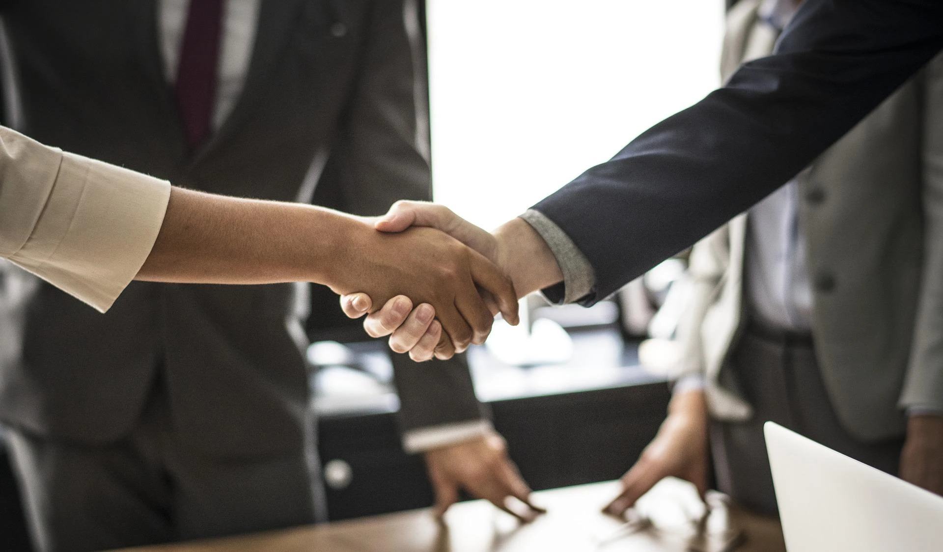 Why You Need a Litigation Lawyer for Your Business Dispute in Sydney