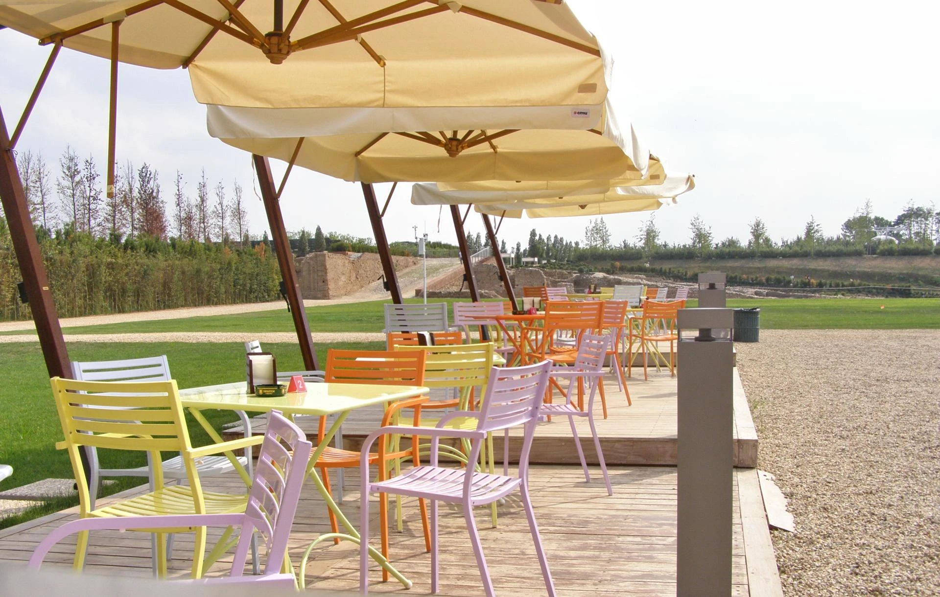 Why Jardin Patio Umbrellas Are the Best Choice for Your Outdoor Space