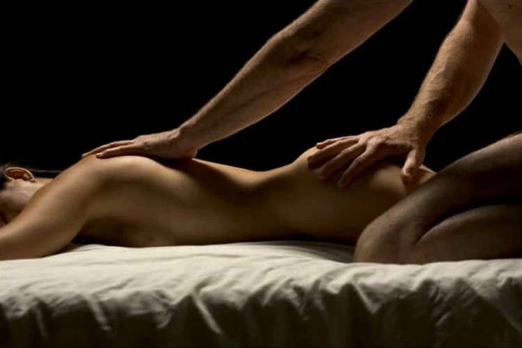 Top 10 Erotic Massage Techniques for Beginners
