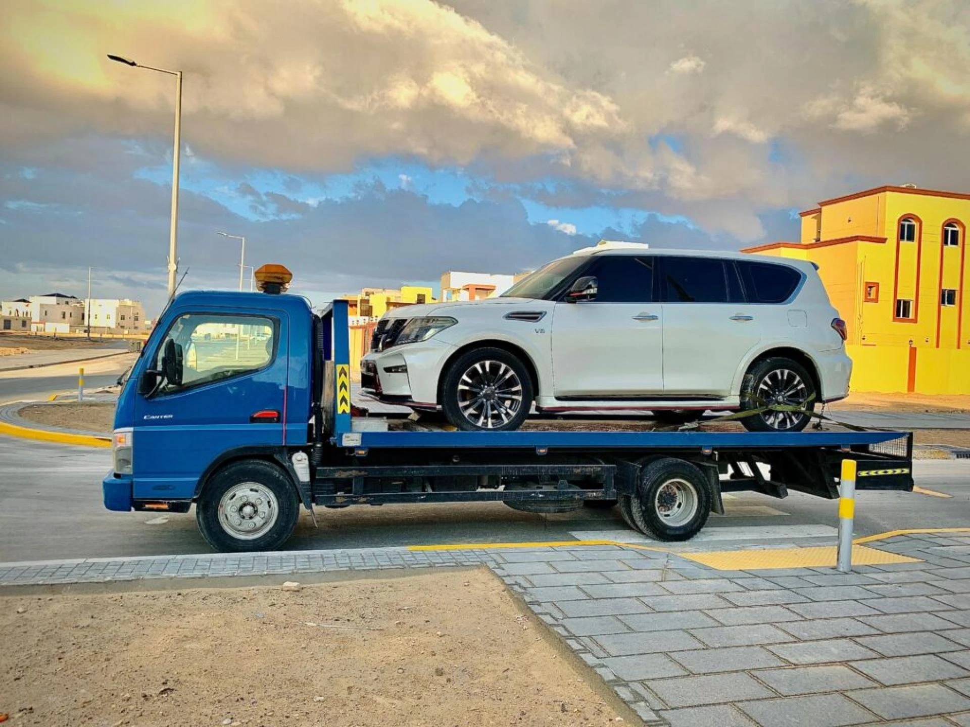 Expert Car Recovery Service in Abu Dhabi for Hassle-Free Assistance
