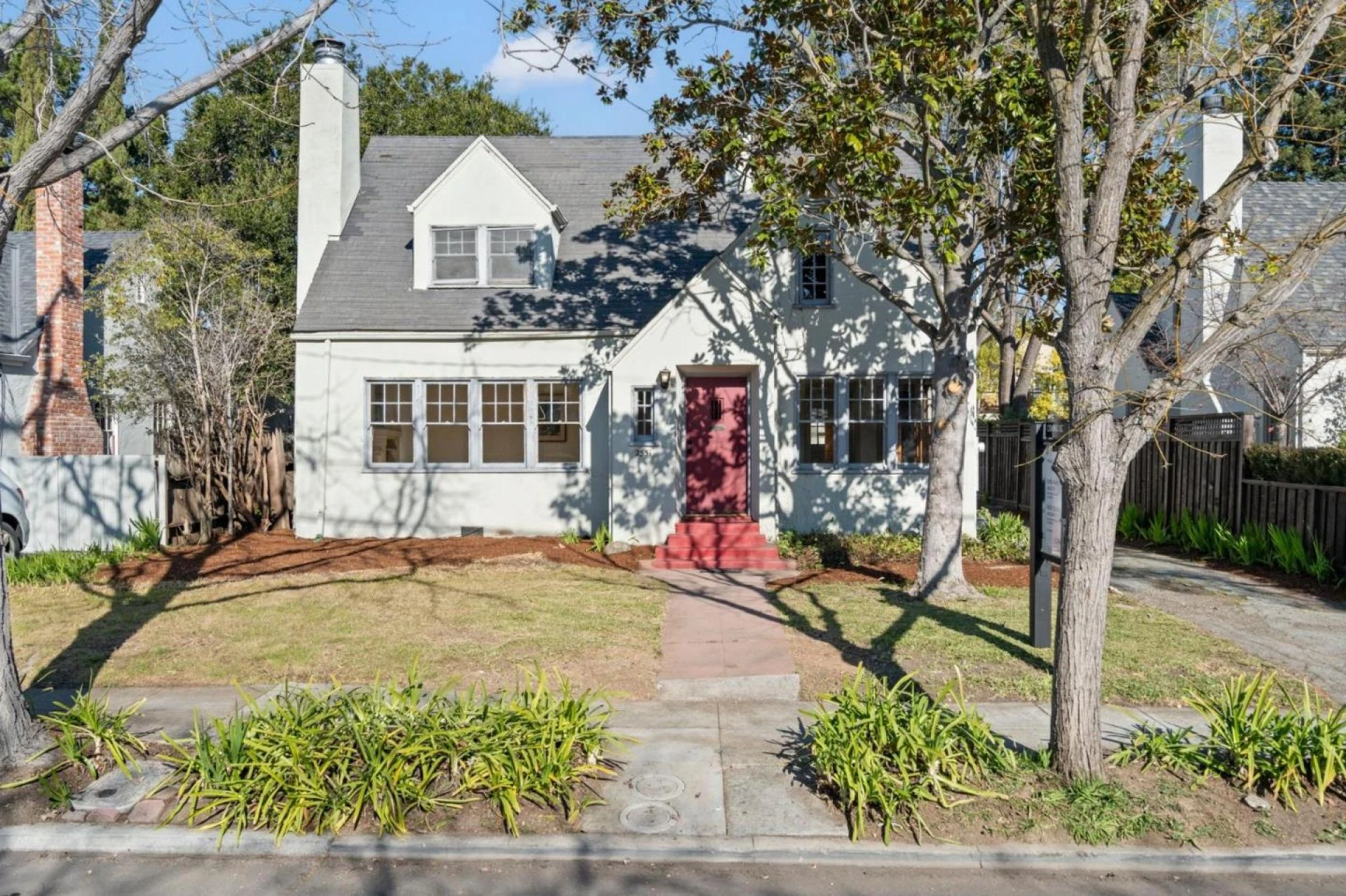 How to Find the Perfect Home for Sale in Menlo Park, CA