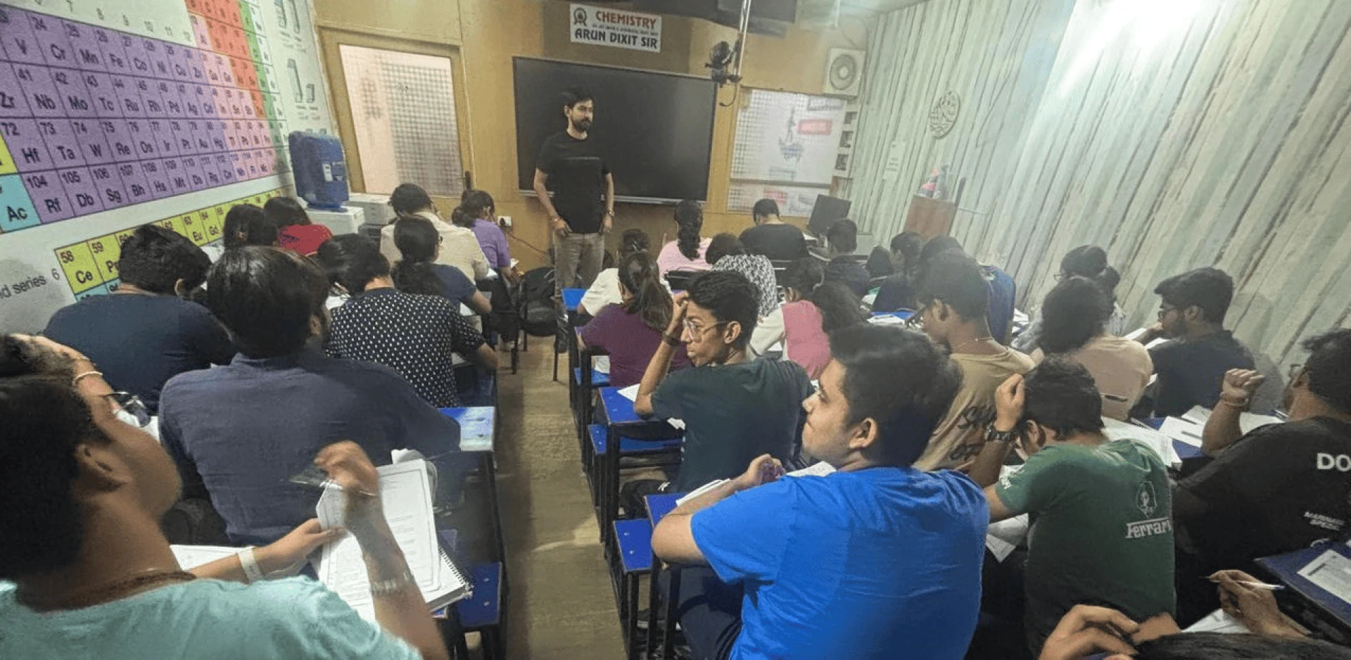 Draft: My Post TitlePara Classes: The Best NEET Coaching Centre in Faridabad with Arun Dixit Sir