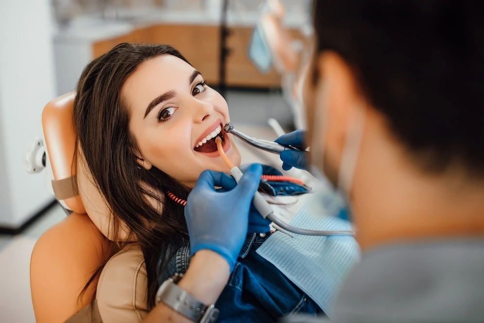 The Ultimate Guide to Choosing the Best Dental Clinic in Noida