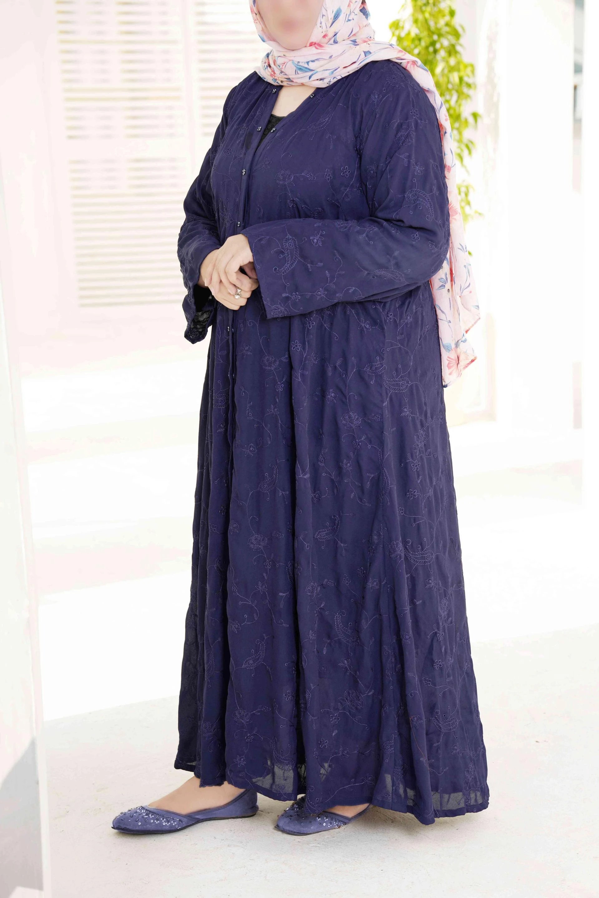 Ruby Abaya