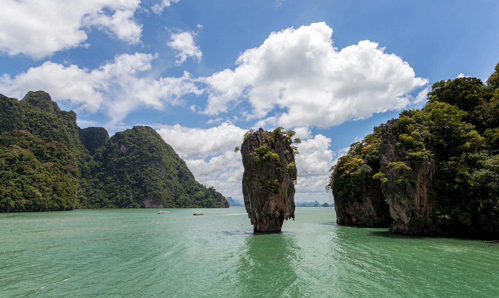 Places to Visit in Thailand: A Traveler’s Guide