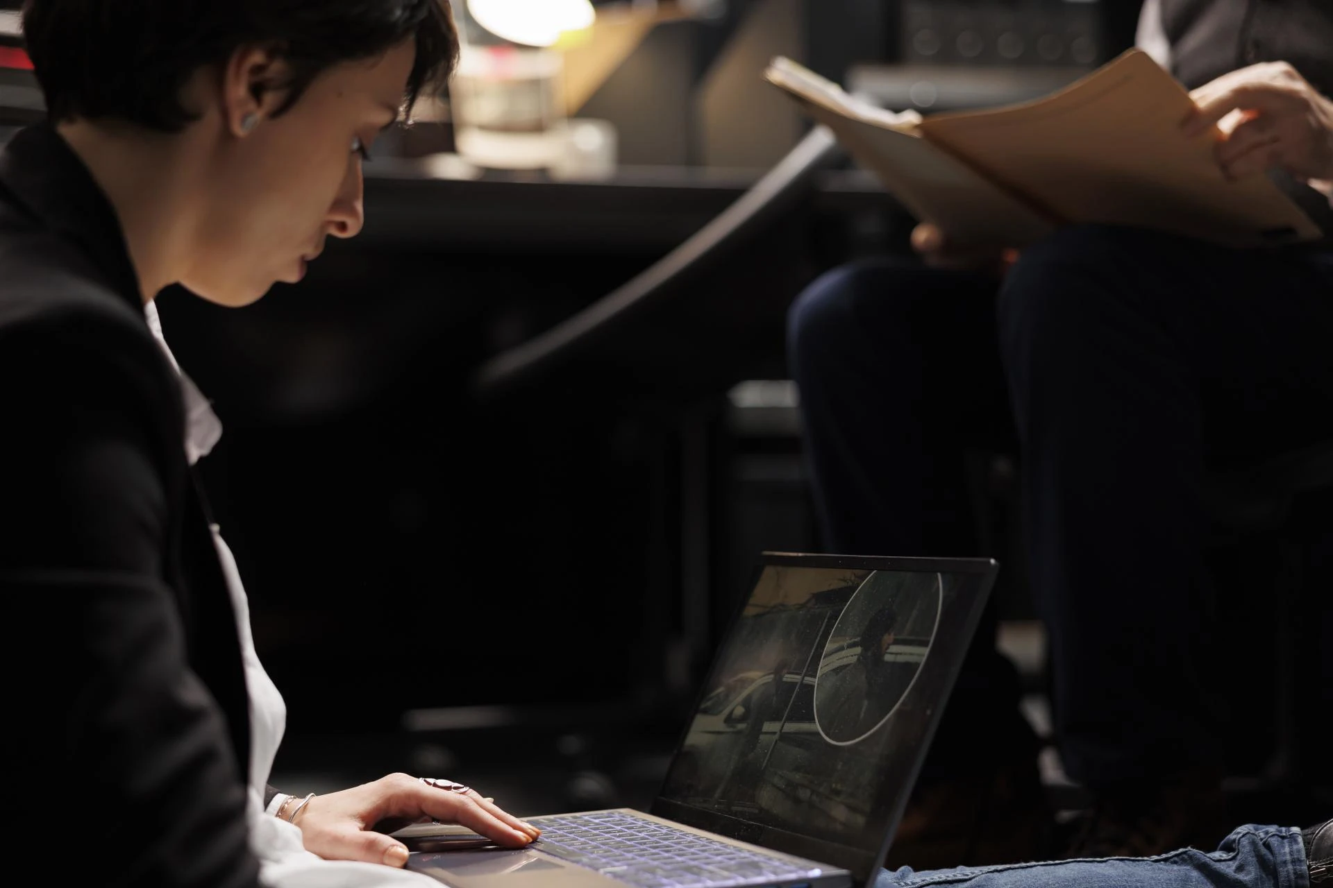 Hiring a Private Detective in Beverly Hills for Cyber Investigations