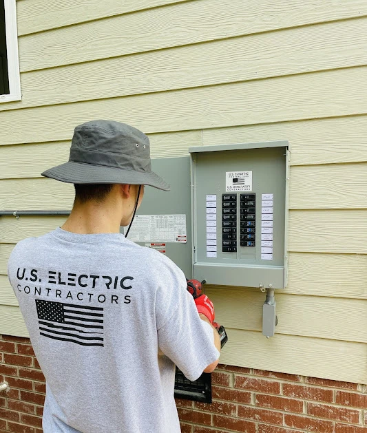 Choosing the Right Electrician in Charlotte: A Guide to Finding the Best Services