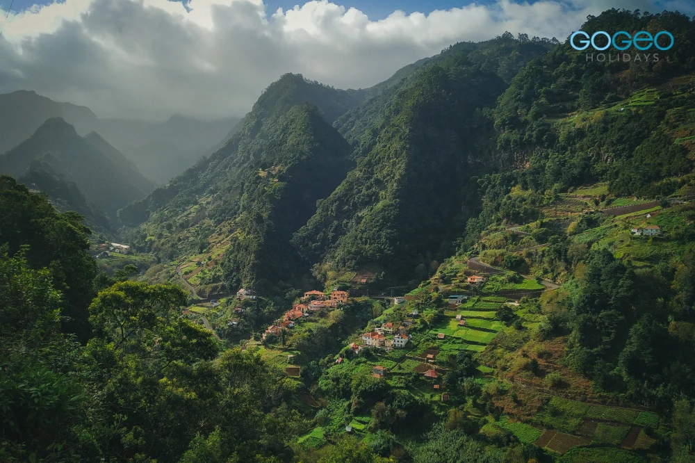 A view of Green mountain in Munnar