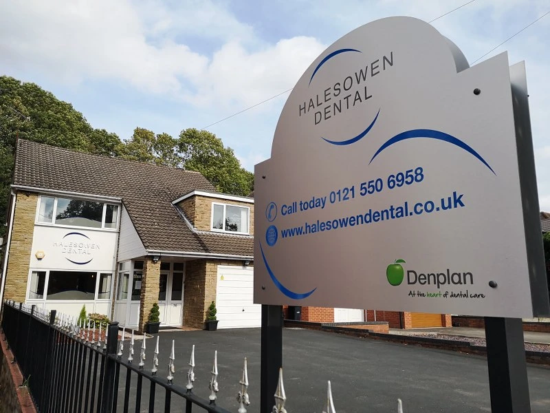 Is Private Dental Treatment Worth It? Here’s What You Need to Know!