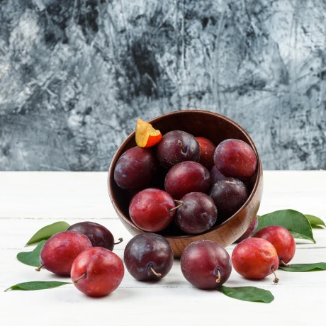 How to Identify Exotic Fruits: Pictures & Facts