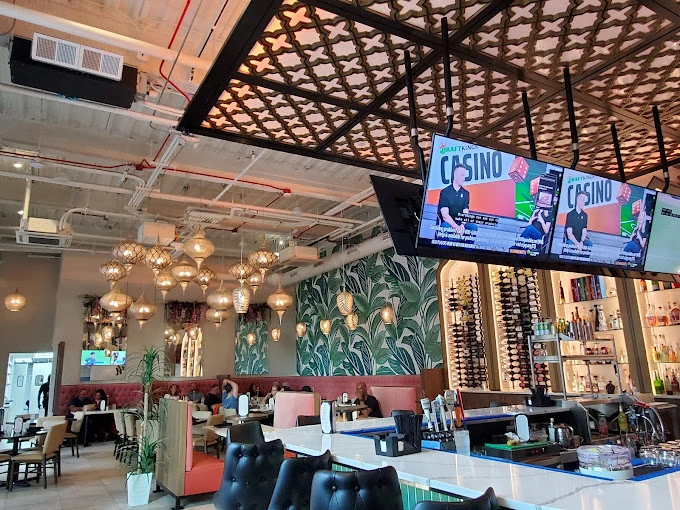 How Sahara Restaurant Brings Authentic Middle Eastern Flavors to Detroit