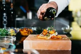 Salt Block Pairings: The Best Foods That Absorb and Enhance Flavors on a Himalayan Salt Cooking bloc