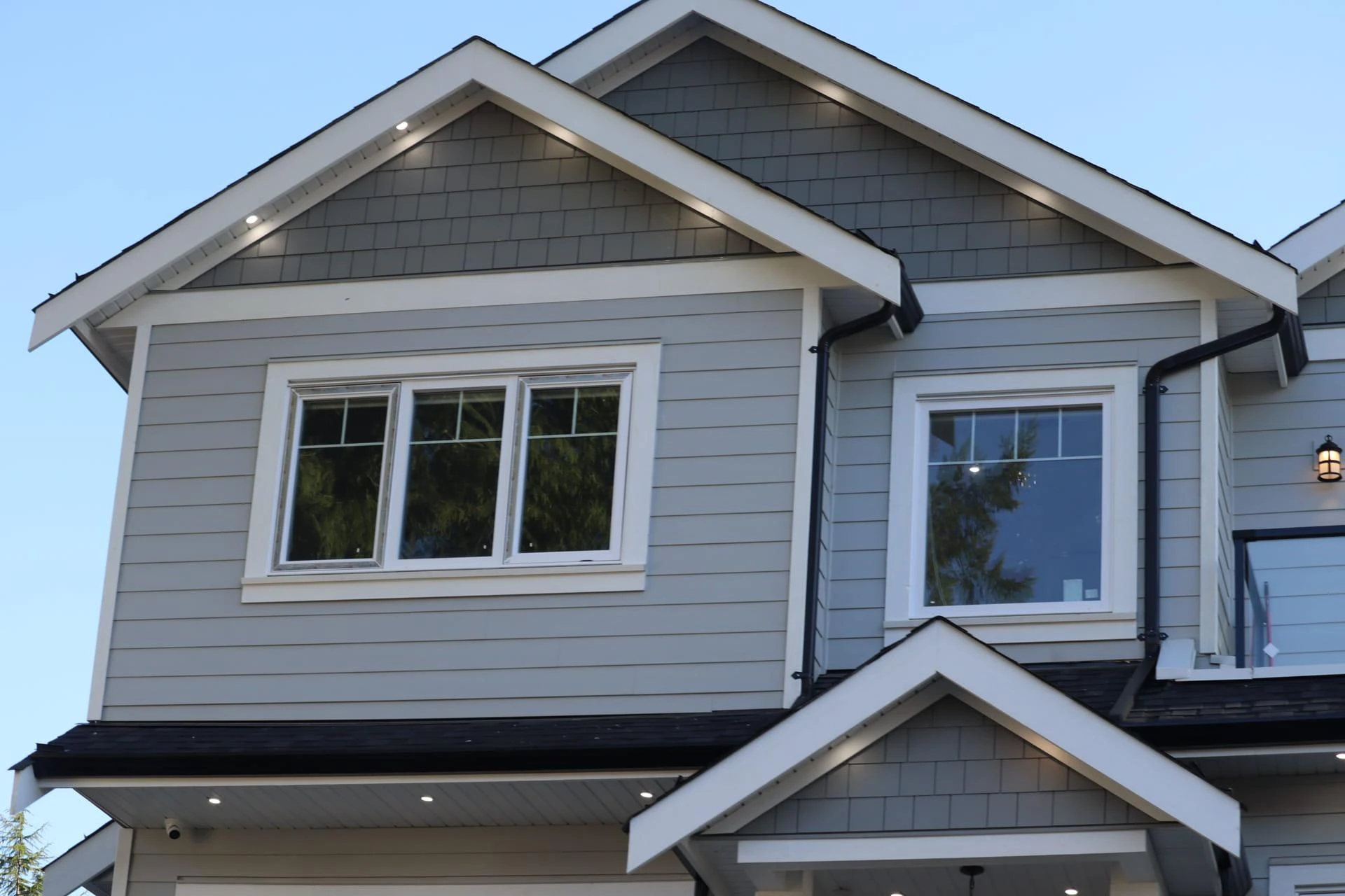 10 Reasons Why Vinyl Siding Is a Valuable Upgrade for Your Home