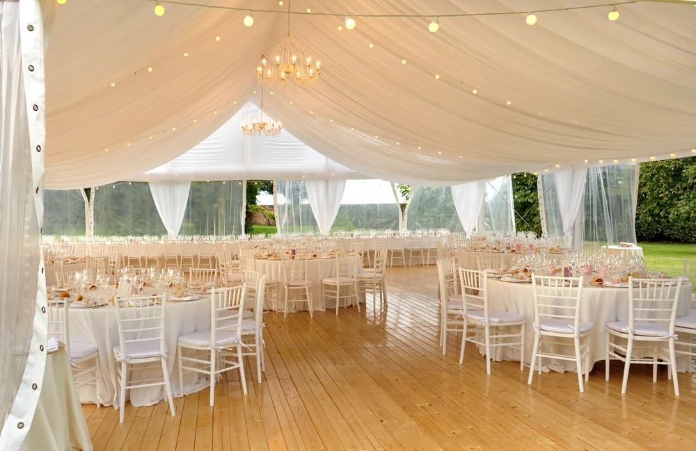 How to Choose the Perfect Wedding Furniture Hire for Your Big Day