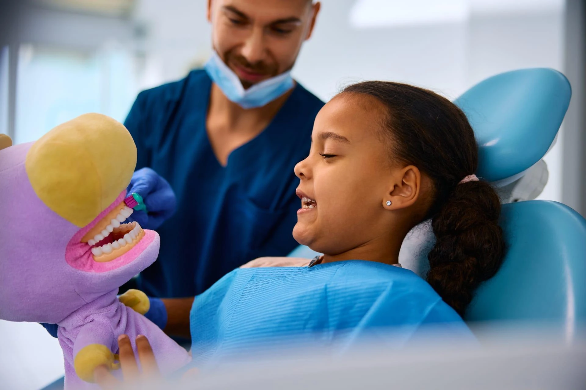 7 Expert Tips from a Pediatric Dentist for Brushing and Flossing