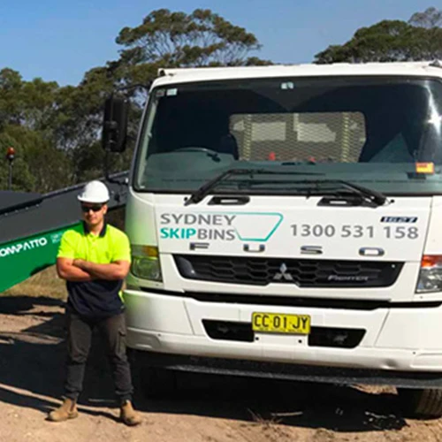 Top Reasons to Consider Skip Bins for Hire for Your Next Cleanup