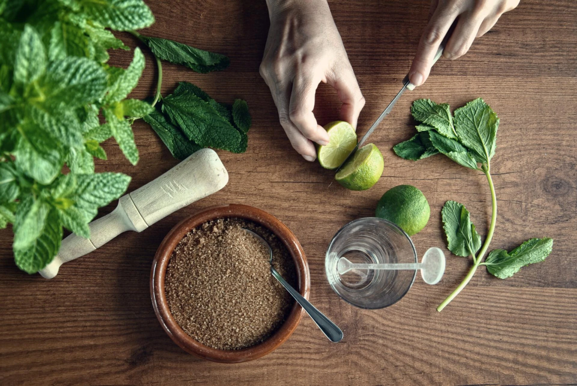 Best Natural Oils for Skin, Relaxing Bath Salts, and Chakra Essential Oil: A Comprehensive Guide to Wellness