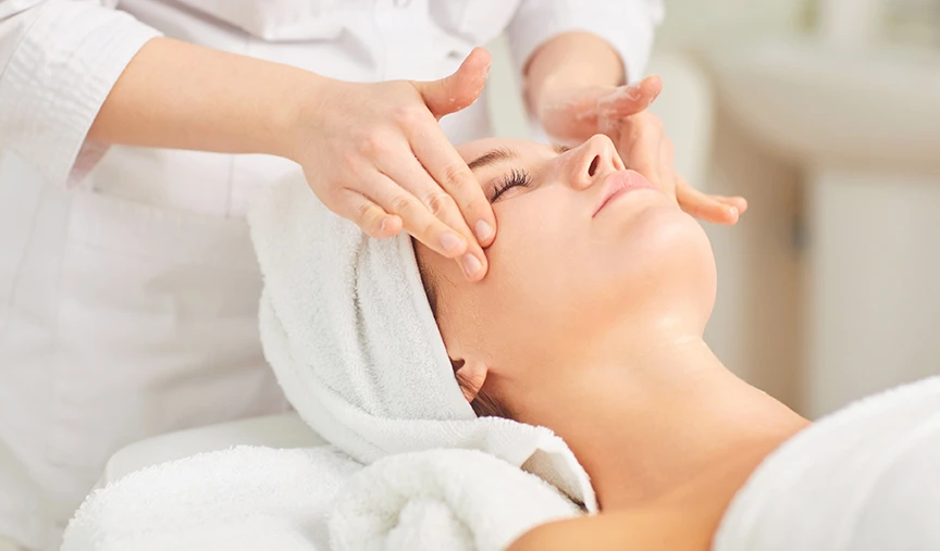 Elevate Your Beauty Routine With Comprehensive Beauty Salon Services at Fairfax