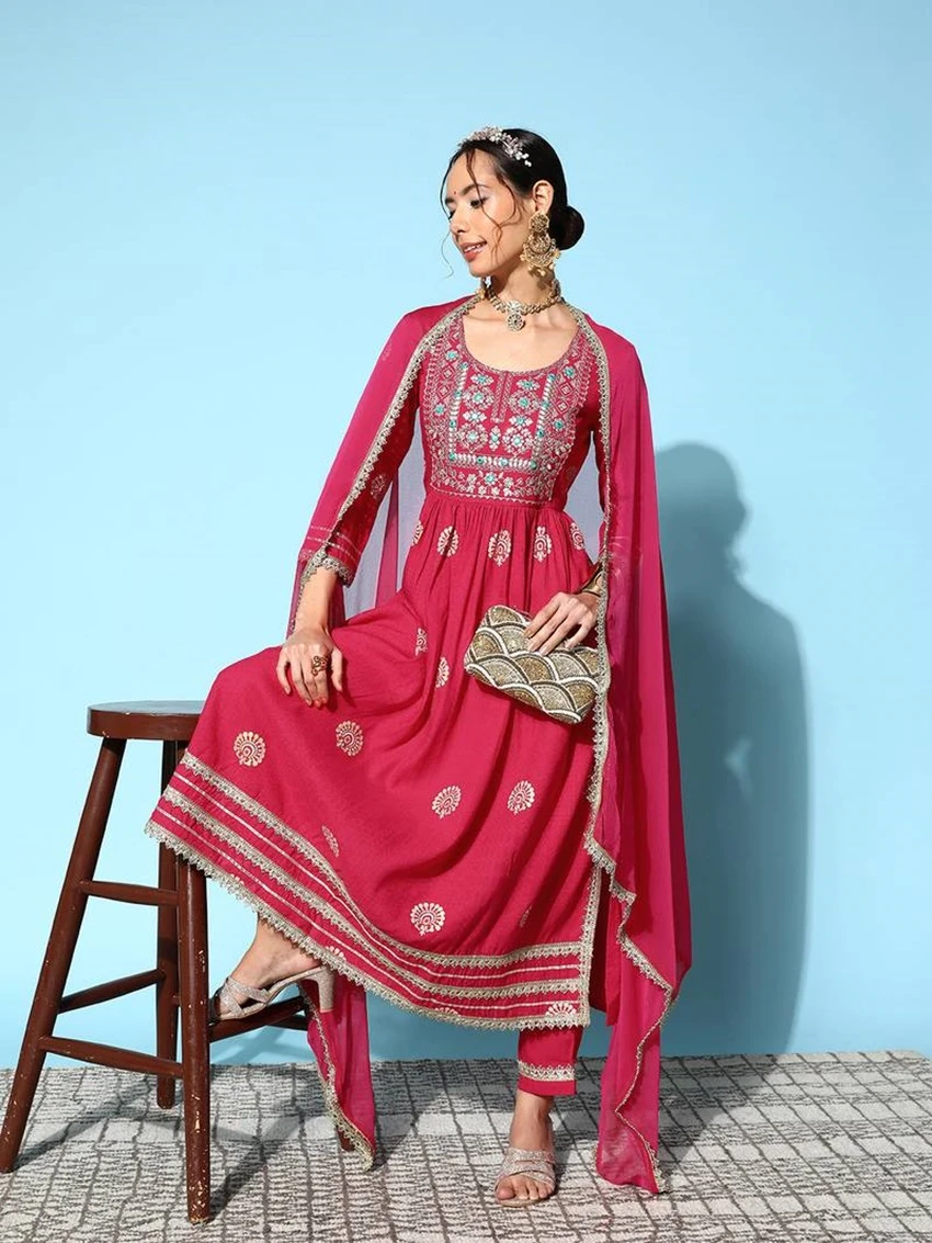 5 Best Tips to Style Salwar Suits for Weddings