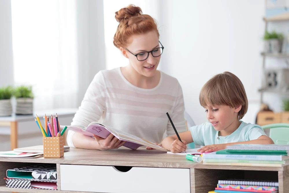 Top Online Accounting Tutors and Economics Experts in Surrey: A Simple Guide