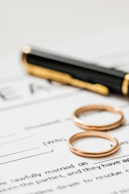 The Role of a Family Lawyer: How Legal Guidance Can Ease Family Disputes