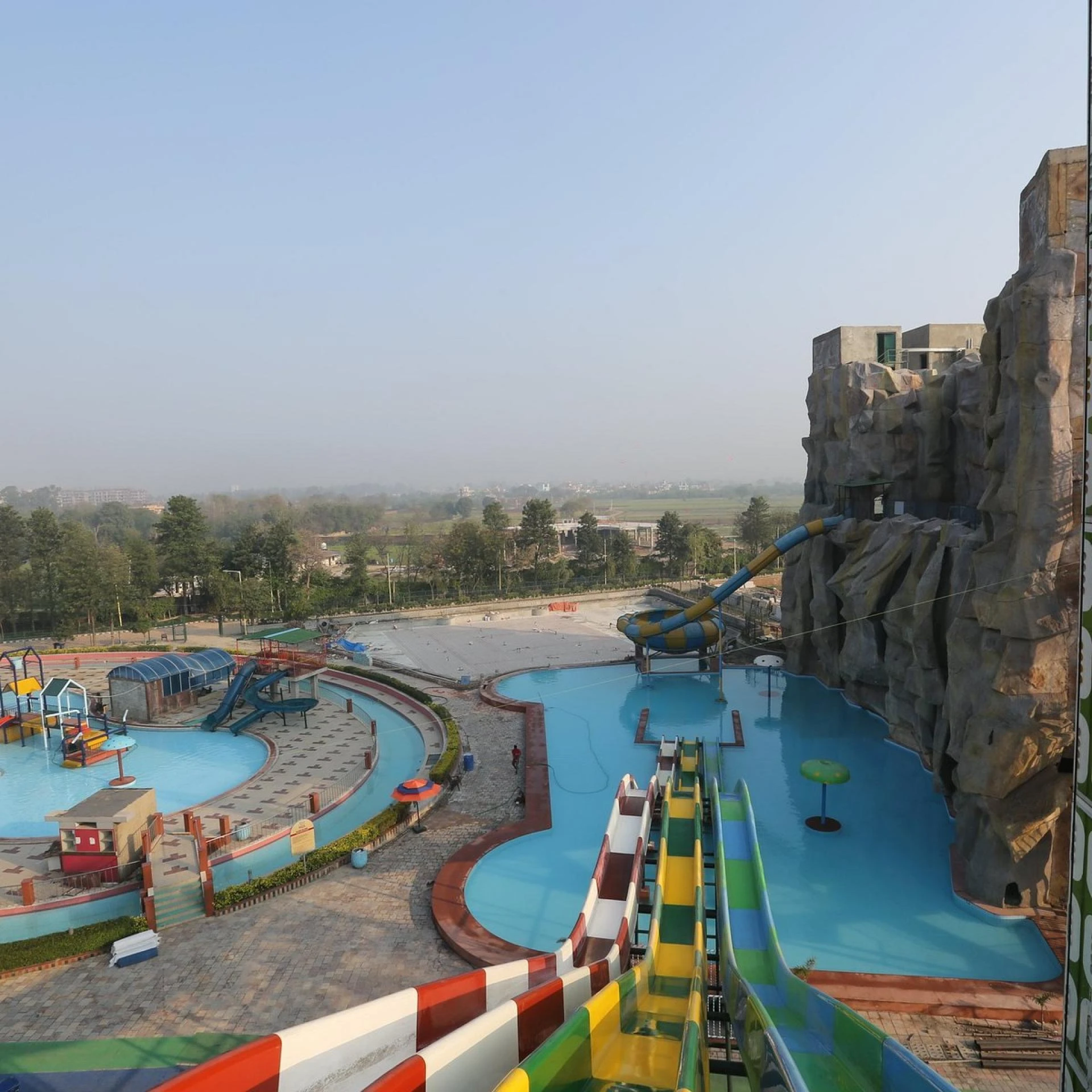  Jurasik Park Inn: Best Water Park In Delhi NCR Open Now!