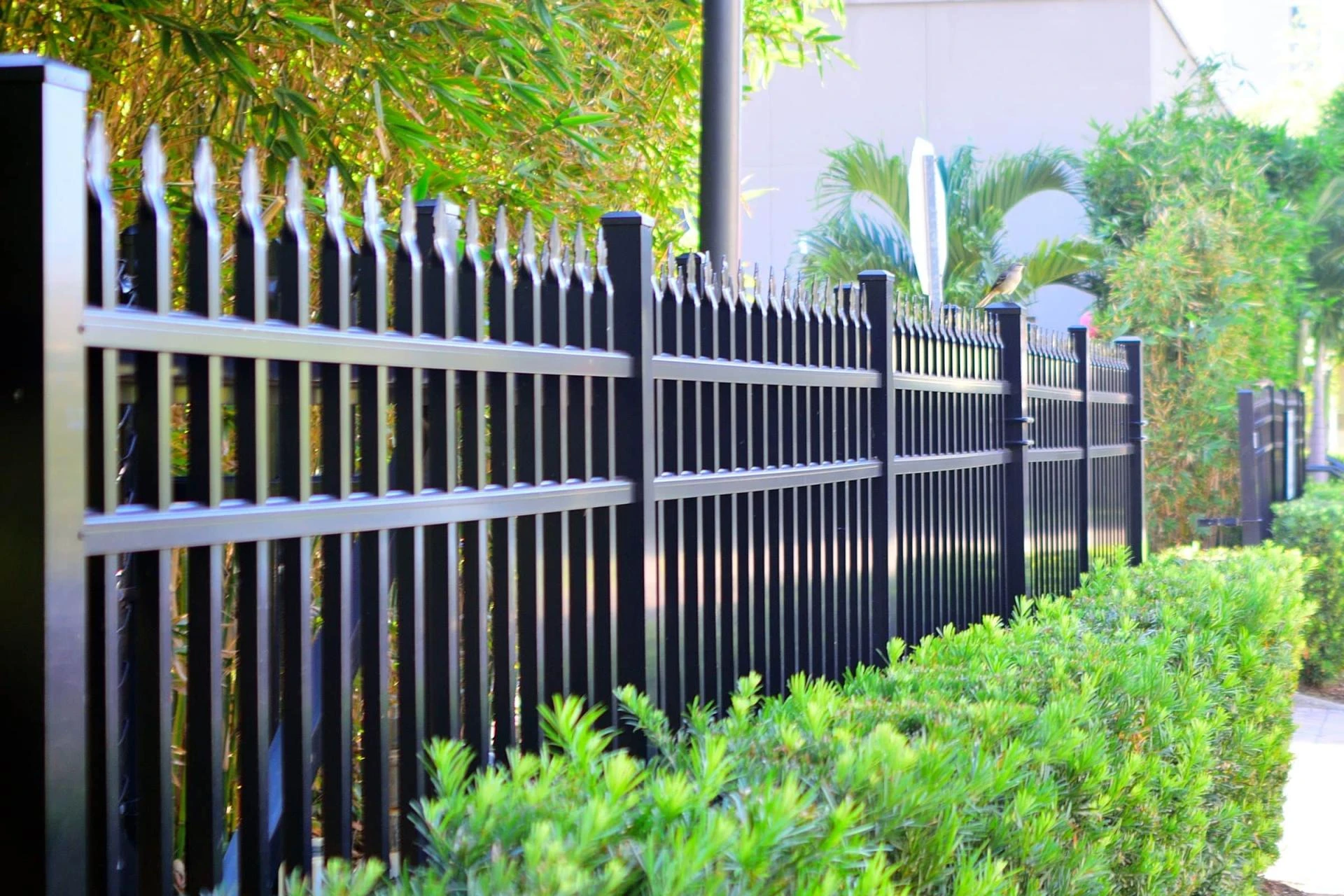 How Does a Continuous Corrugated Steel Fence Enhance Security in Dubai?