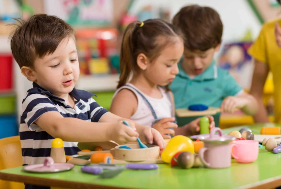 Unlocking the Power of Language Immersion Programs for Your Child 🌍🗣️