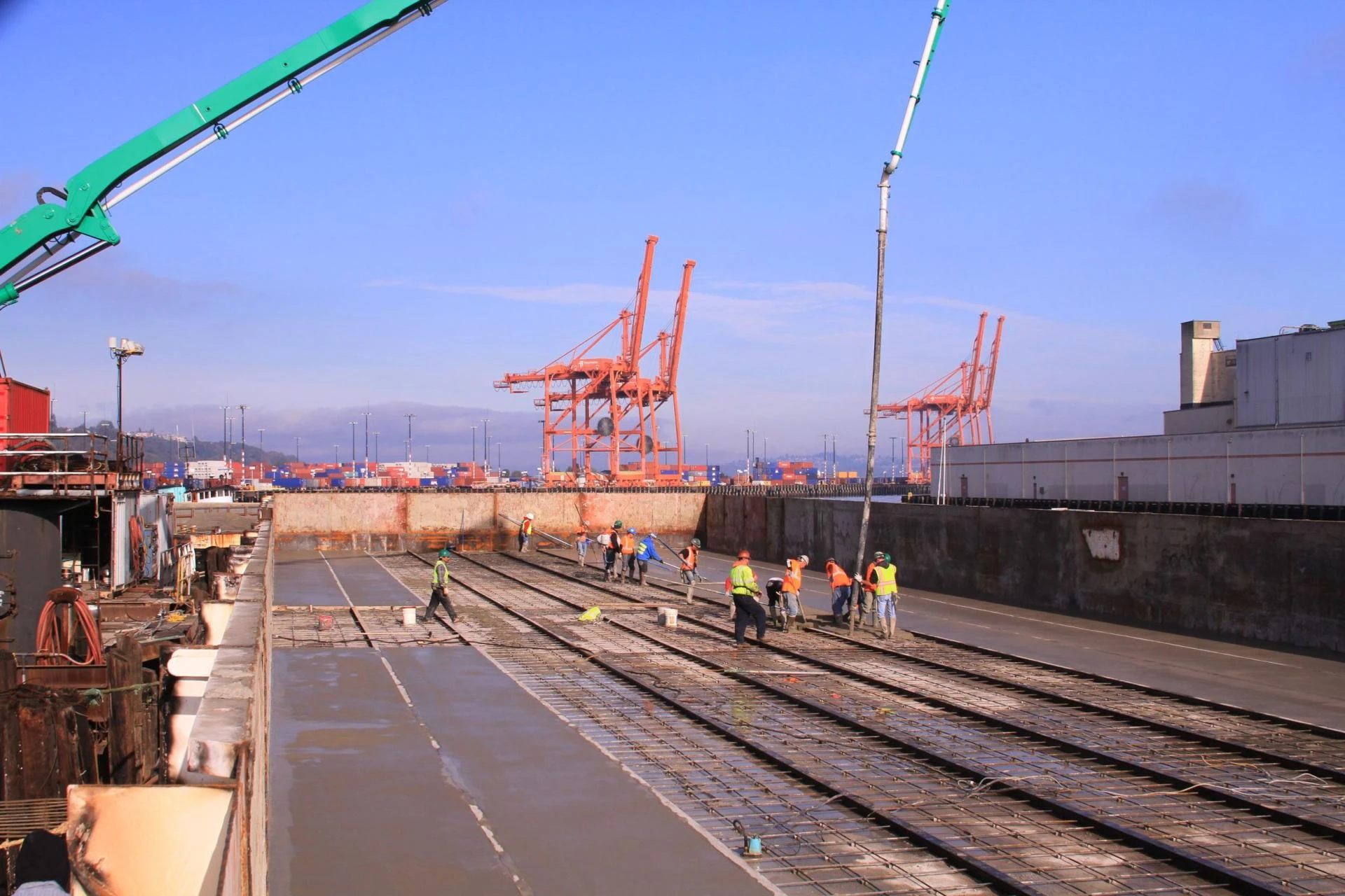 Driveway Resurfacing: Give Your Driveway a Fresh New Look! πβ¨