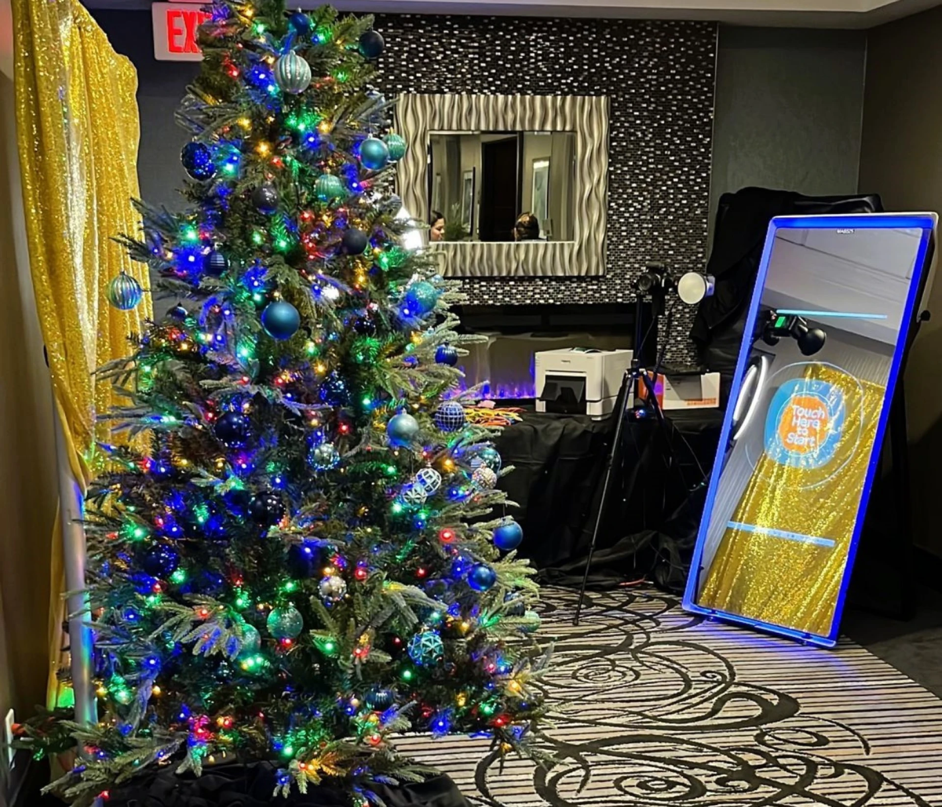 Say Hello to Stunning Decor with Our Kitchener Mirror Me Photo Booth Rental