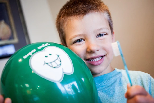 How Cosmetic Dentistry Whitening Can Instantly Transform Your Appearance?