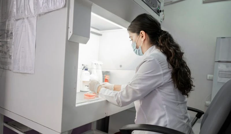 What is the Function of a Lab Coat?