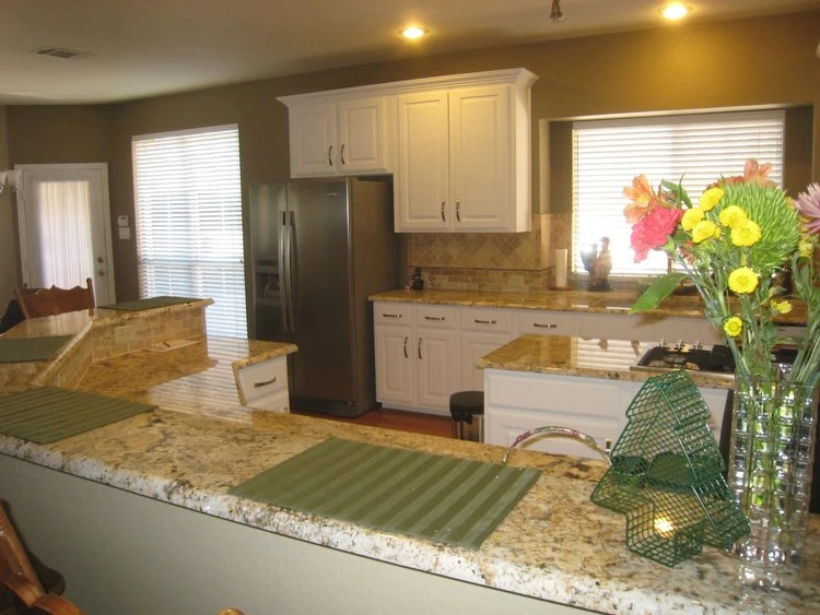 Outdoor Kitchen vs. Indoor Kitchen: How to Design a Seamless Cooking Experience for Both