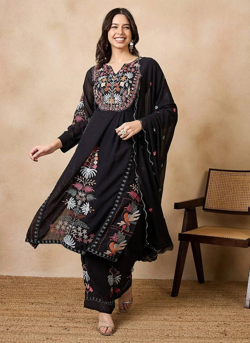 How to Style Black Salwar Suits – Easy Tips for a Stunning Look
