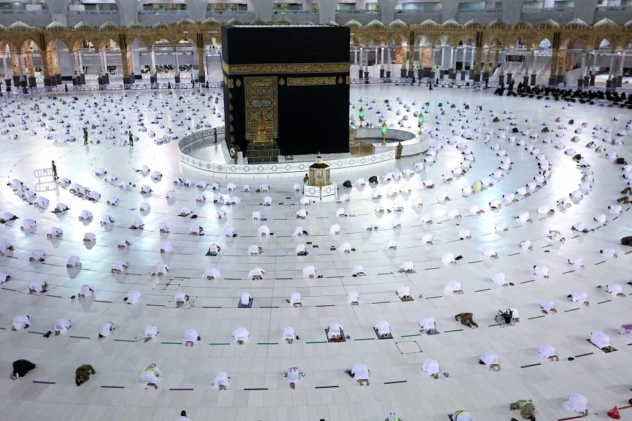 What Makes the Perfect Umrah Packages in UK for First-Time Pilgrims?