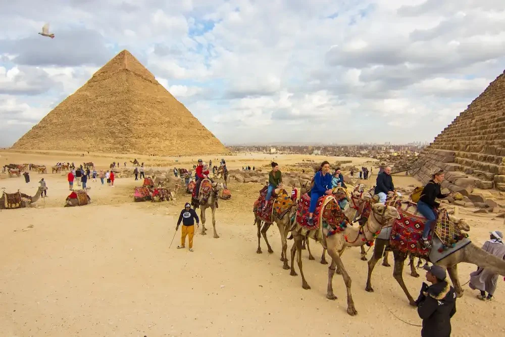 Who Built the Pyramids? The Truth Behind Egypt’s Timeless Wonders