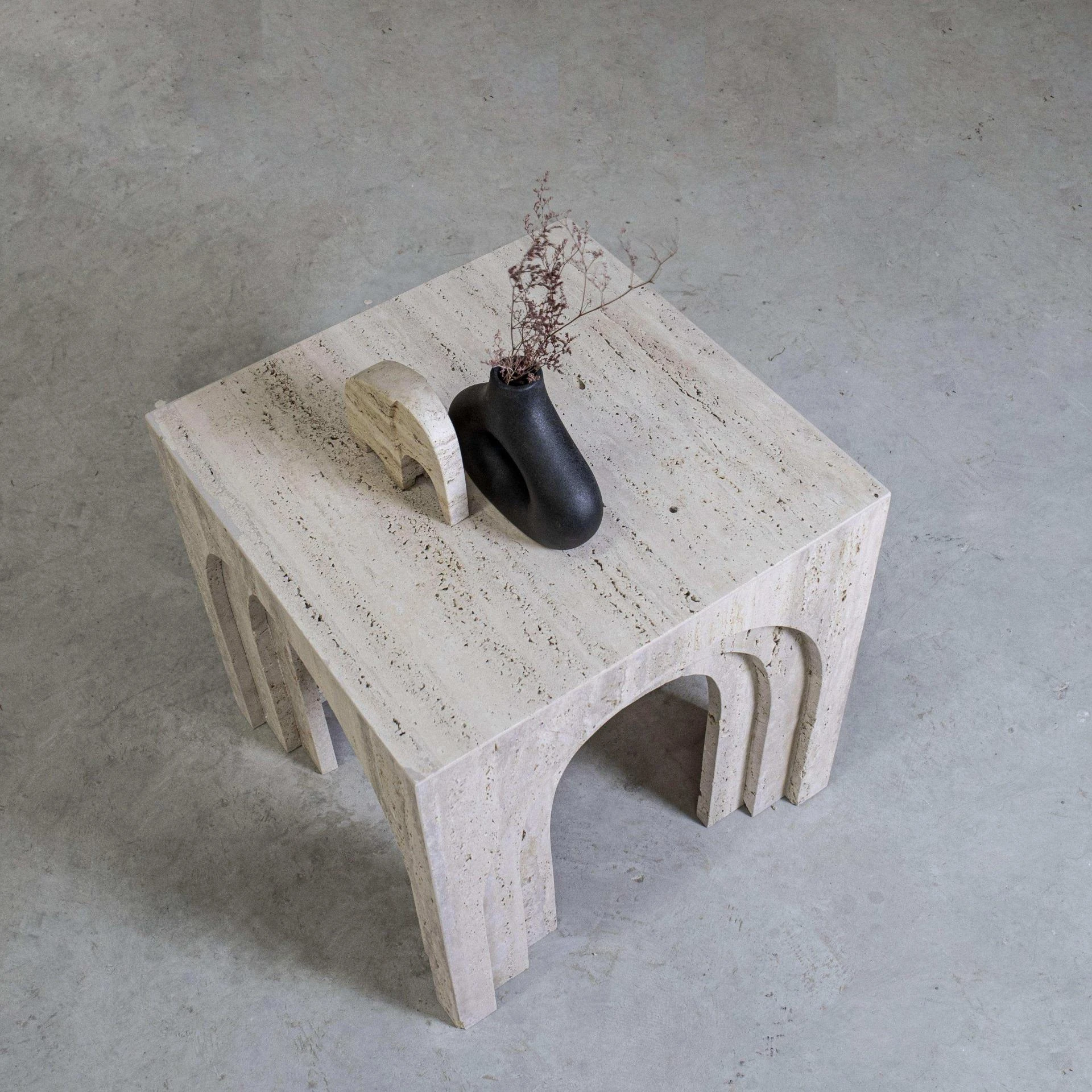 Discovering Unique Furniture Online in UAE