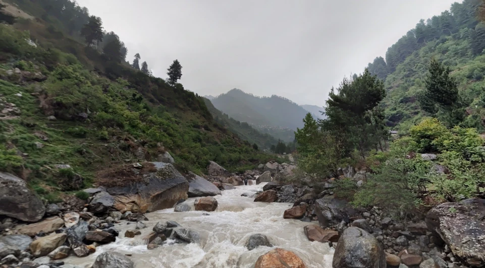 Trail-Tested: 10 Scenic Himachal Treks for Fit First-Time Hikers