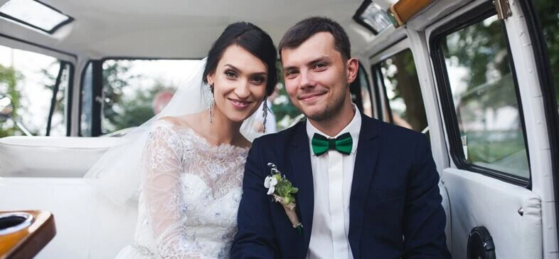 Make a Grand Entrance on Your Big Day with Wedding Cars in Melbourne 