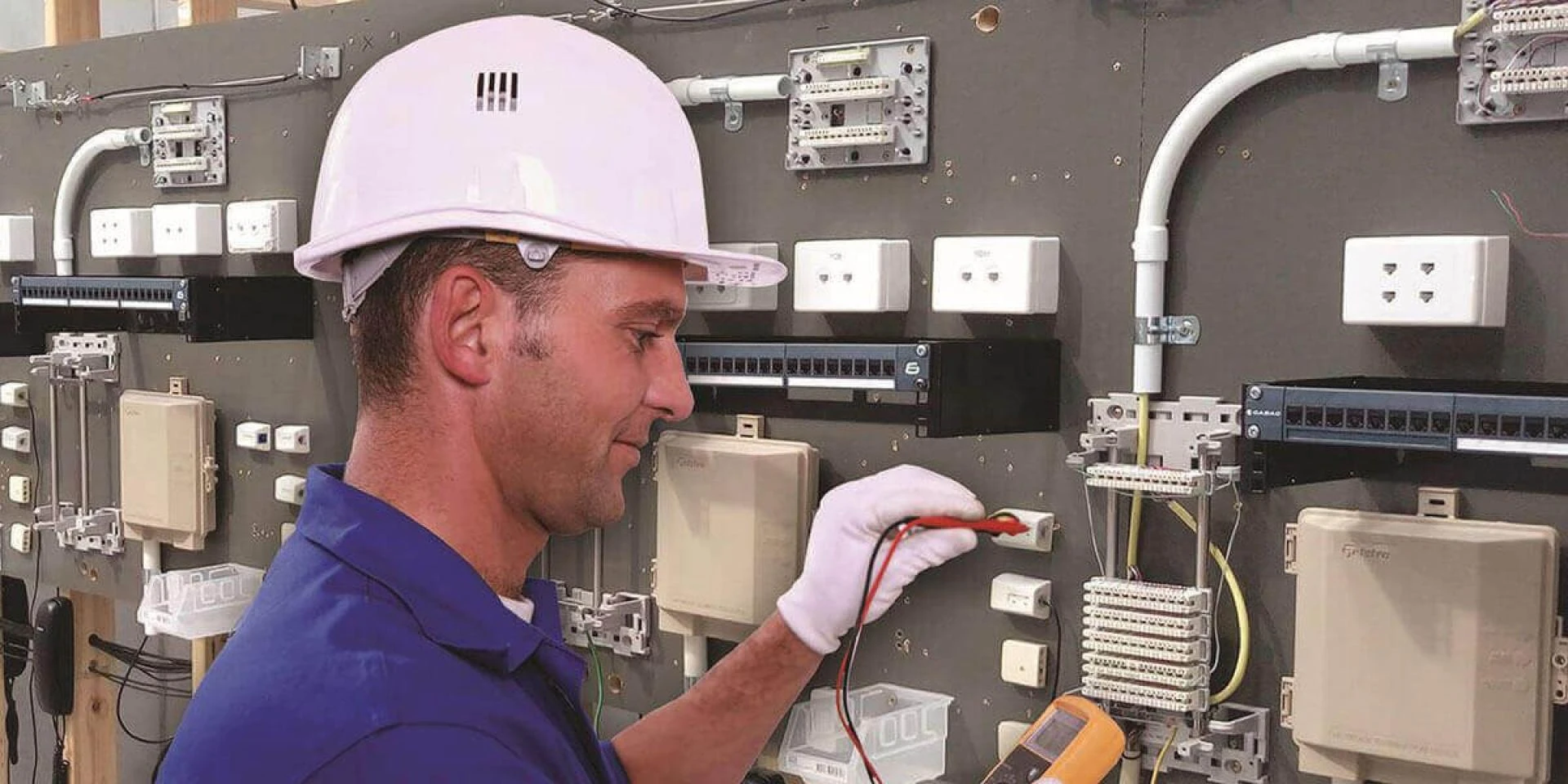 Future Proof Your Career with an ACMA Cabling Licence from Milcom Institute