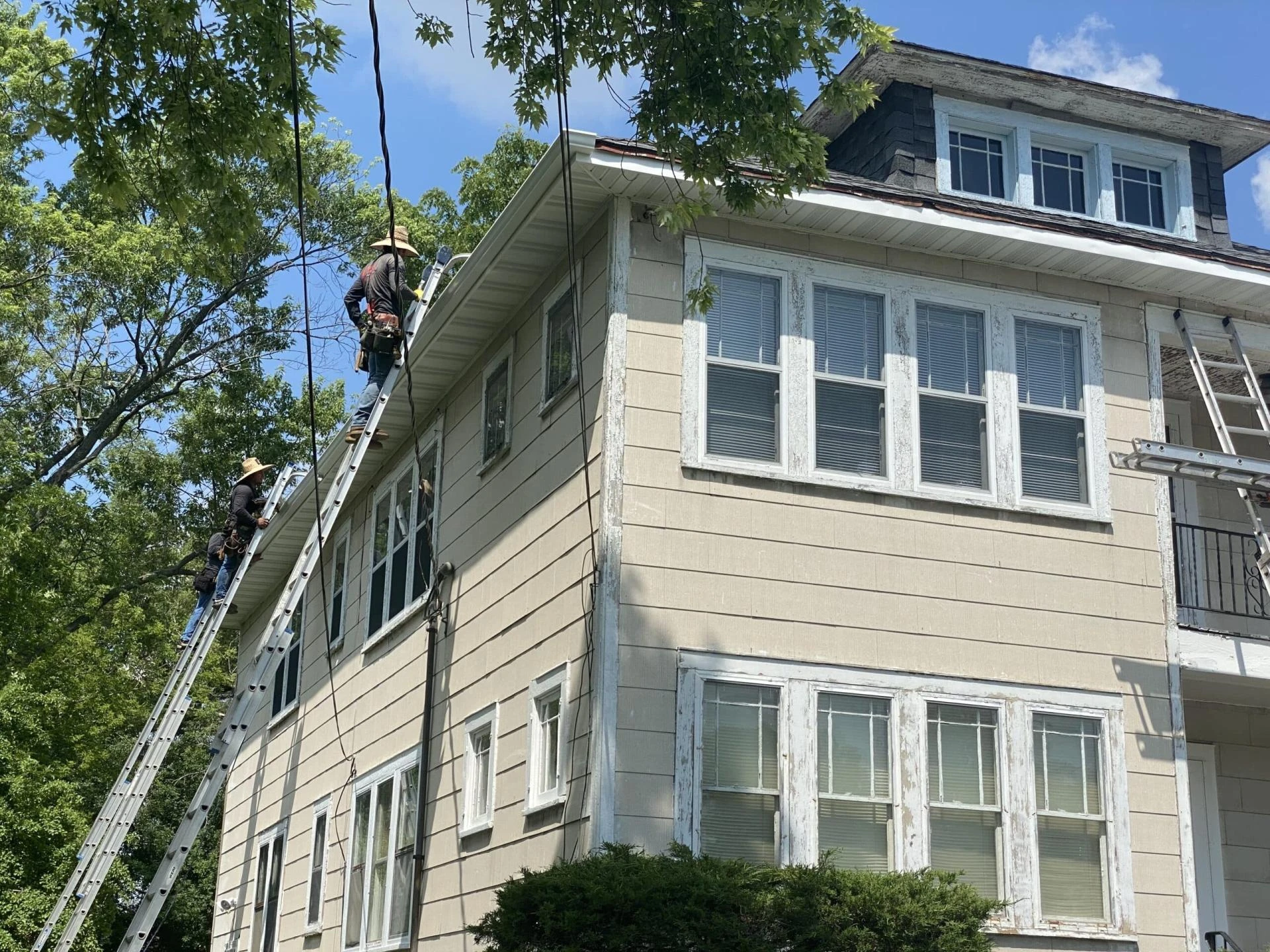 Provides Trusted Home Restoration Services in Illinois