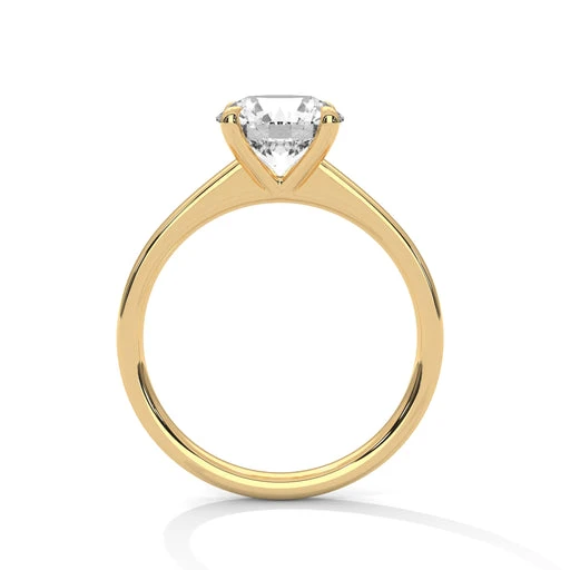 Oval Diamond Engagement Rings in UK: A Timeless Symbol of Love