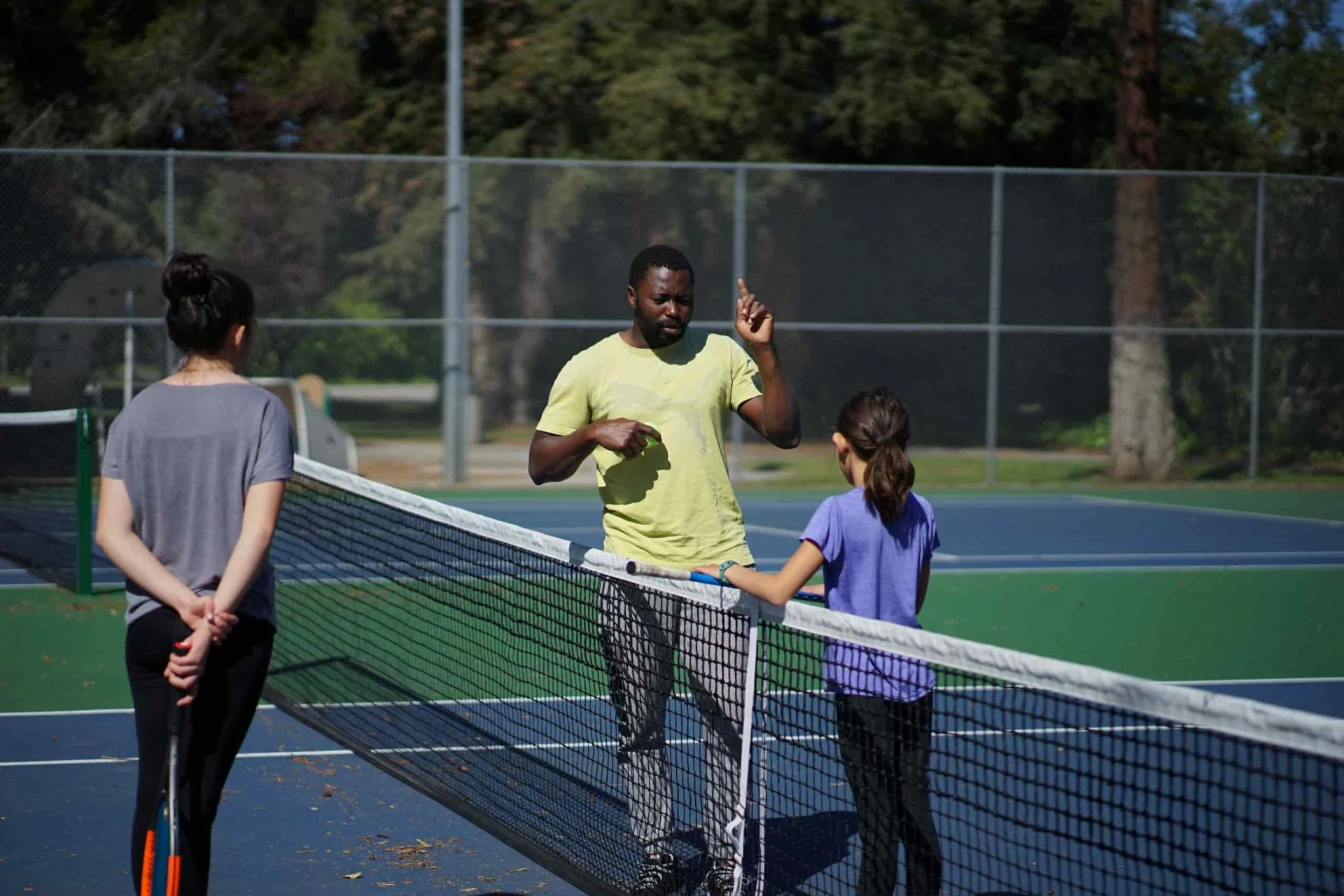 From Beginner to Pro: Your Journey Starts at the Right Tennis Academy