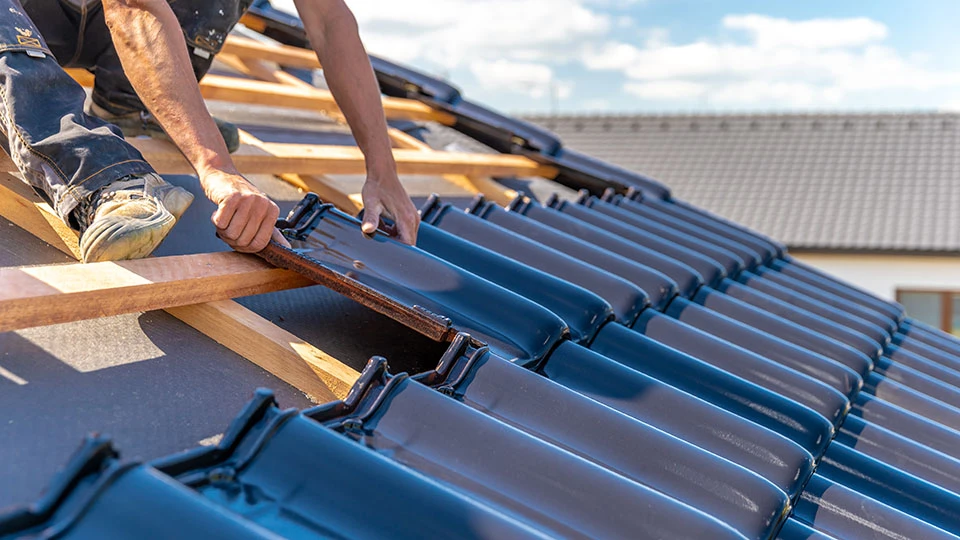 How to Know When Your Roof Needs a Full Replacement