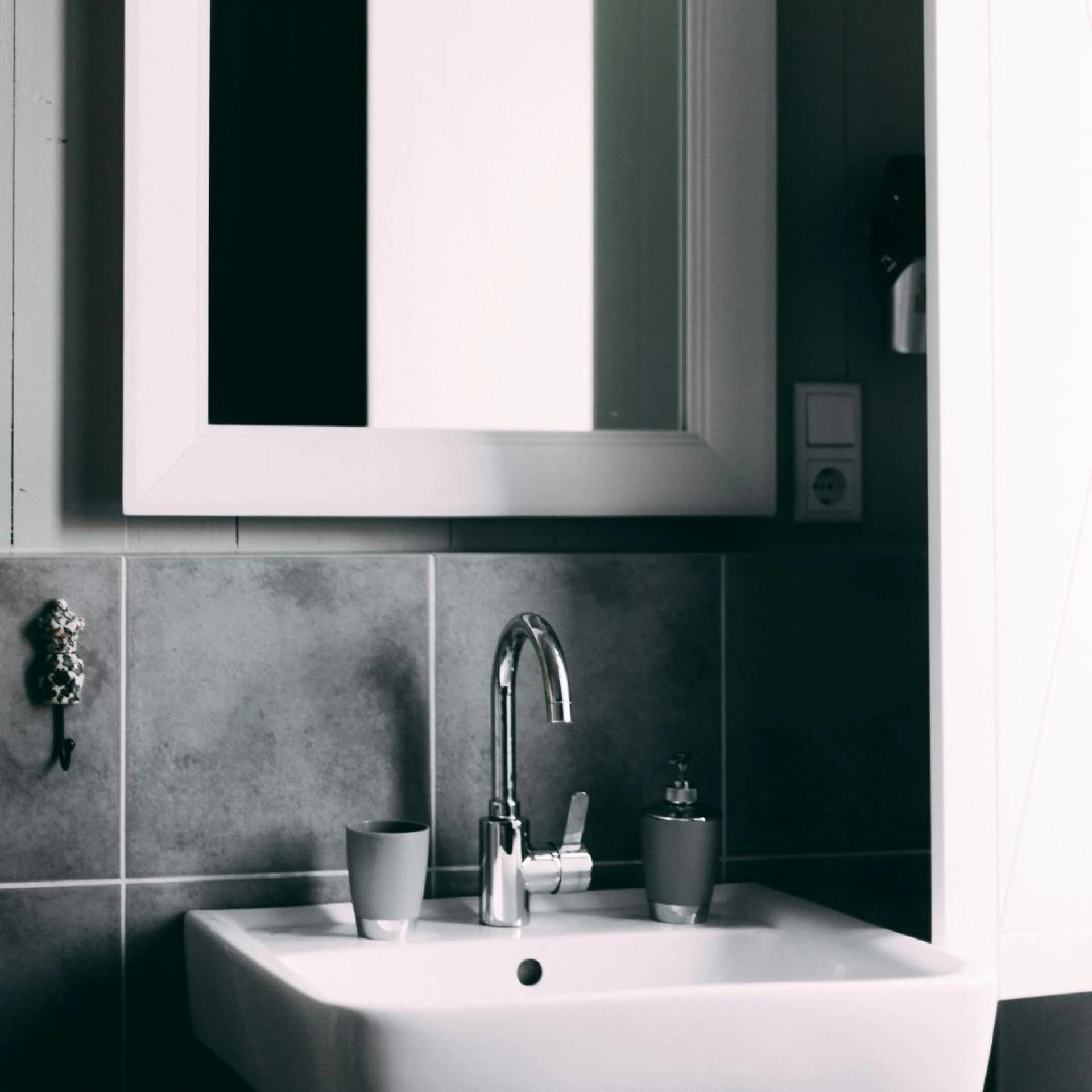 Upgrade Your Home Comfort: Discover Stylish Radiators, Smart BTU Calculators & Elegant Bathroom Solutions at TradePlumbing 